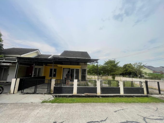 DIJUAL RUMAH HOOK CLUSTER TOPAZ RESIDENCE OPI REGENCY 2 JAKABARING PALEMBANG