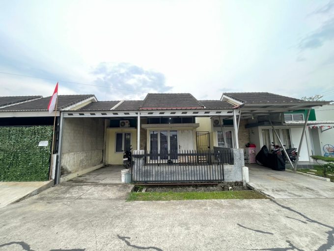 DIJUAL RUMAH OPI REGENCY 2 CLUSTER TOPAZ RESIDENCE JAKABARING PALEMBANG