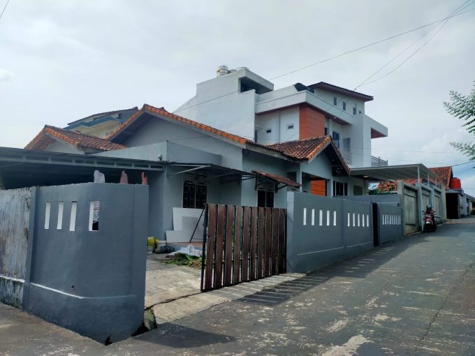 DIJUAL RUMAH HOOK JALAN PIPA REJA PALEMBANG