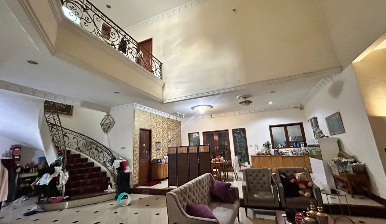 RUMAH MEWAH LAMPUNG (9)