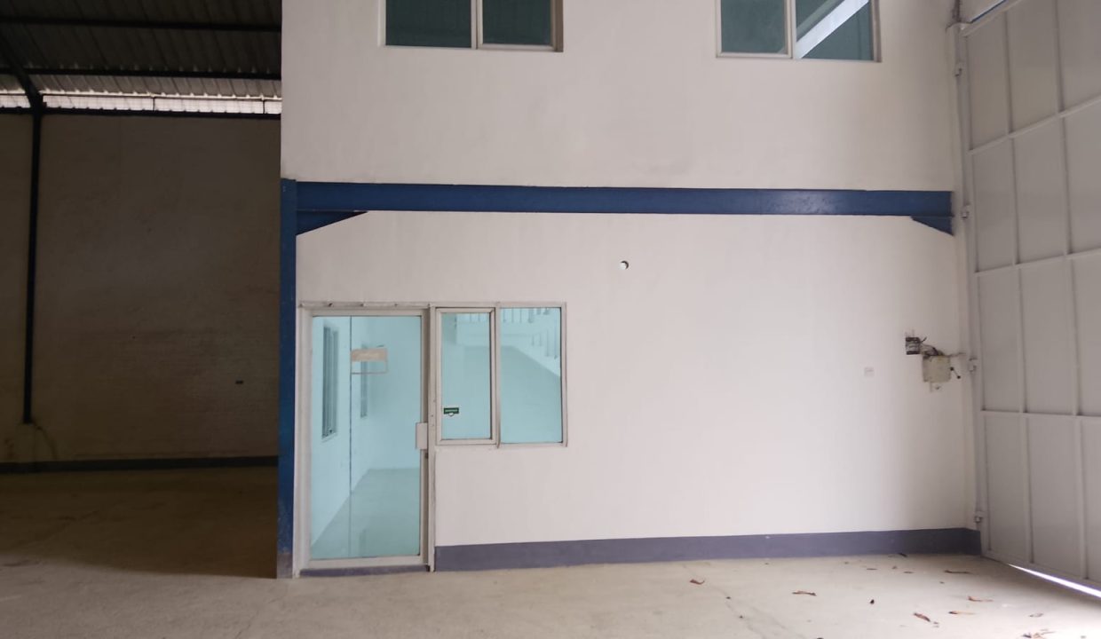 SEWA GUDANG COSMO BIZLAND (10)