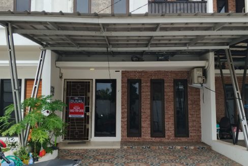 DIJUAL RUMAH BAMBU KUNING RESIDENCE PALEMBANG (0,3)
