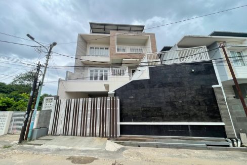 DIJUAL RUMAH DEMPO DALAM PALEMBANG (1)