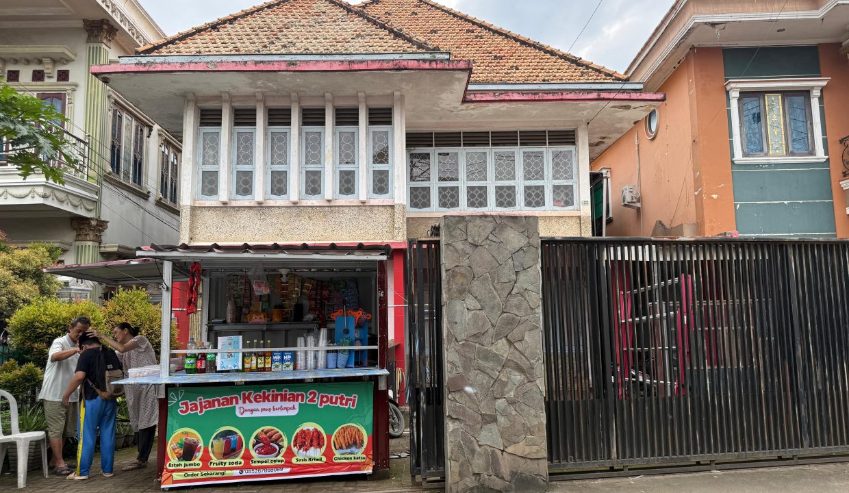 DIJUAL RUMAH FURNISH JALAN FAQIH USMAN PALEMBANG (0,6)
