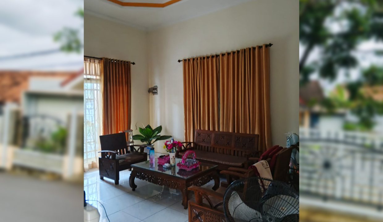 DIJUAL RUMAH HALAMAN LUAS SUKABANGUN II PALEMBANG (4).jpeg