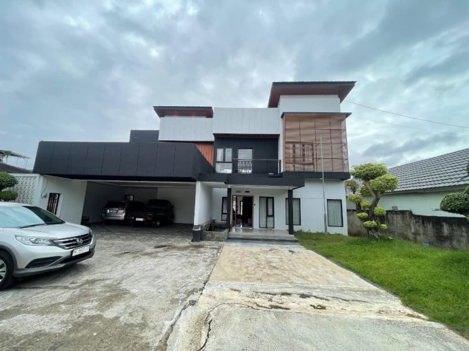 DIJUAL RUMAH MEWAH JALAN R A ABUSAMAH SUKABANGUN PALEMBANG