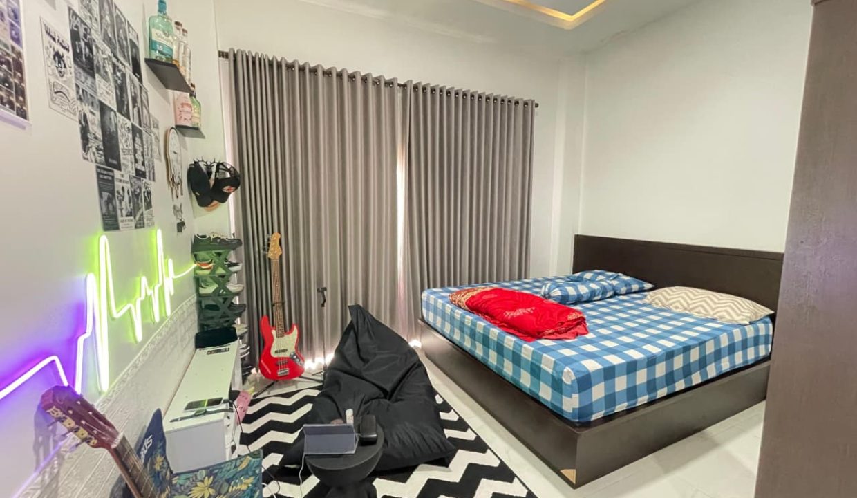 DIJUAL RUMAH MEWAH SUKABANGUN PALEMBANG (21)