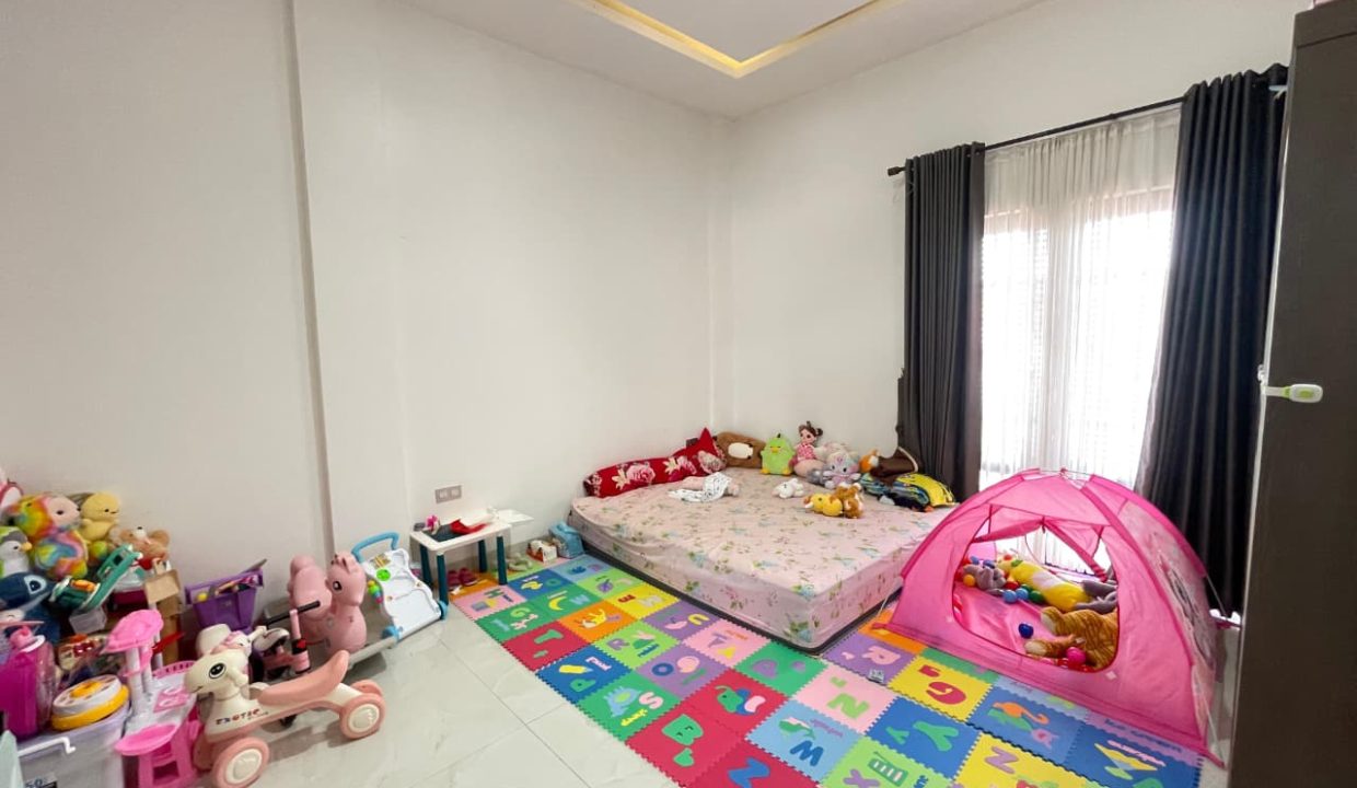 DIJUAL RUMAH MEWAH SUKABANGUN PALEMBANG (26)
