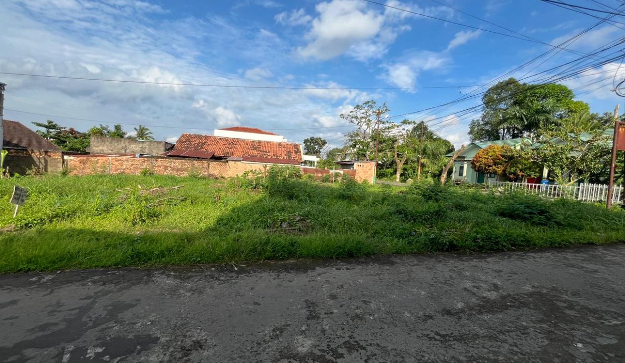 DIJUAL TANAH JALAN NASKAH - BELAKANG GRAMEDIA WORLD PALEMBANG (1)