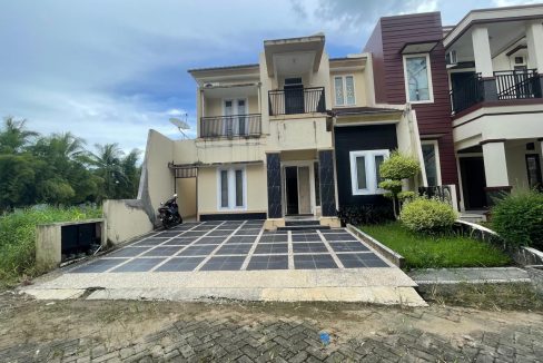 DIJUAL RUMAH KOMPLEK BHL EVERGREEN PALEMBANG (1)