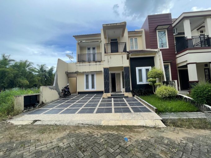 DIJUAL RUMAH KOMPLEK ELITE BHL EVERGREEN ABDUL ROZAK PALEMBANG