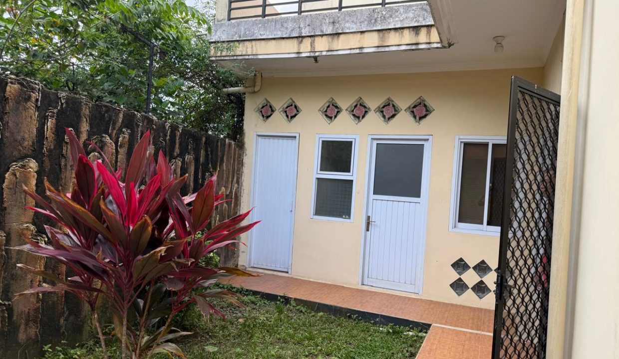 DIJUAL RUMAH KOMPLEK BHL EVERGREEN PALEMBANG (13)