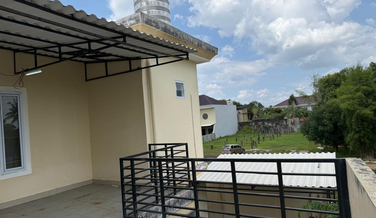 DIJUAL RUMAH KOMPLEK BHL EVERGREEN PALEMBANG (5)