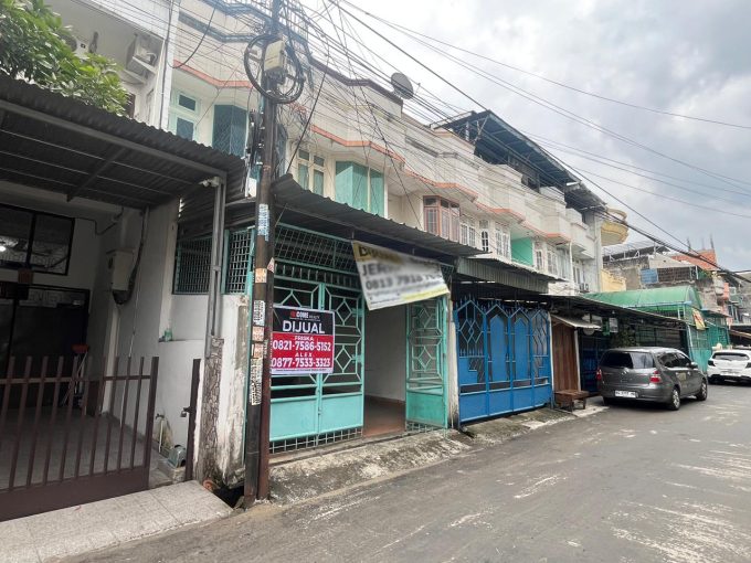 DIJUAL TOWNHOUSE JALAN SERSAN WAHAB PALEMBANG