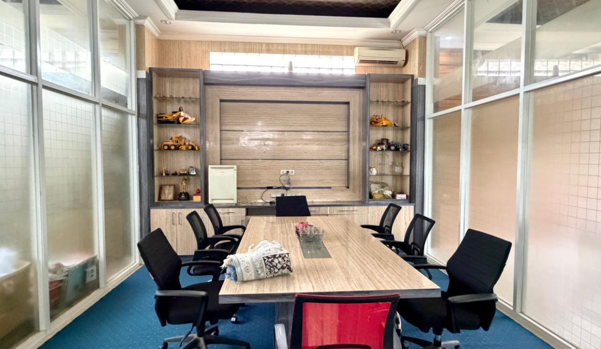 DIJUAL GEDUNG JALAN MANUNGGAL PALEMBANG (2)