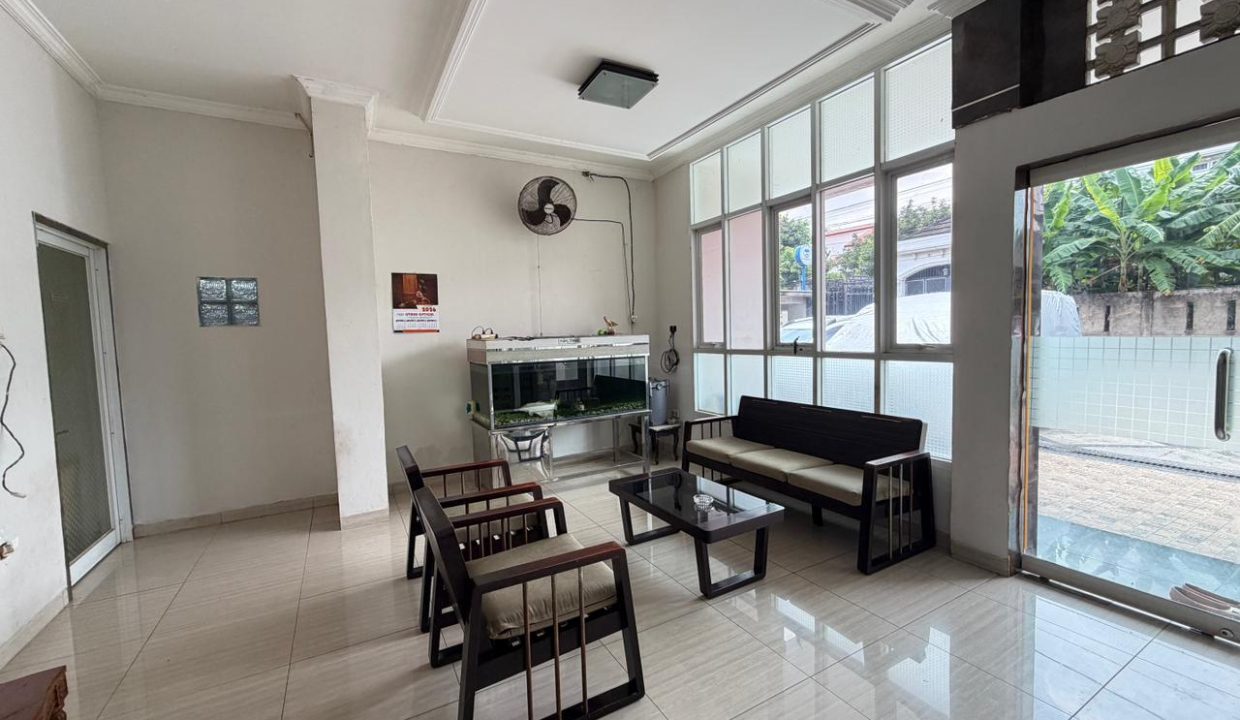 DIJUAL GEDUNG JALAN MANUNGGAL PALEMBANG (4)
