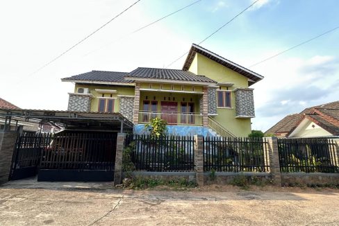DIJUAL RUMAH BESAR HOOK MASKAREBET PALEMBANG (0,4)