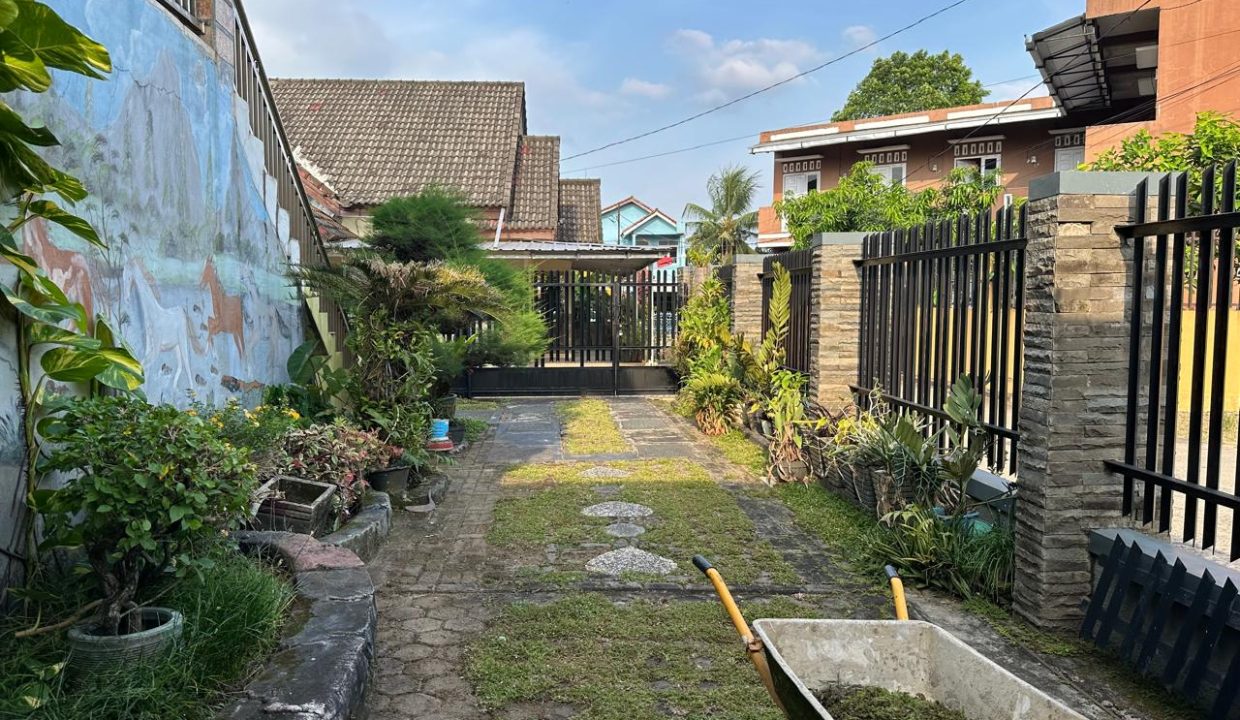 DIJUAL RUMAH BESAR HOOK MASKAREBET PALEMBANG (13)