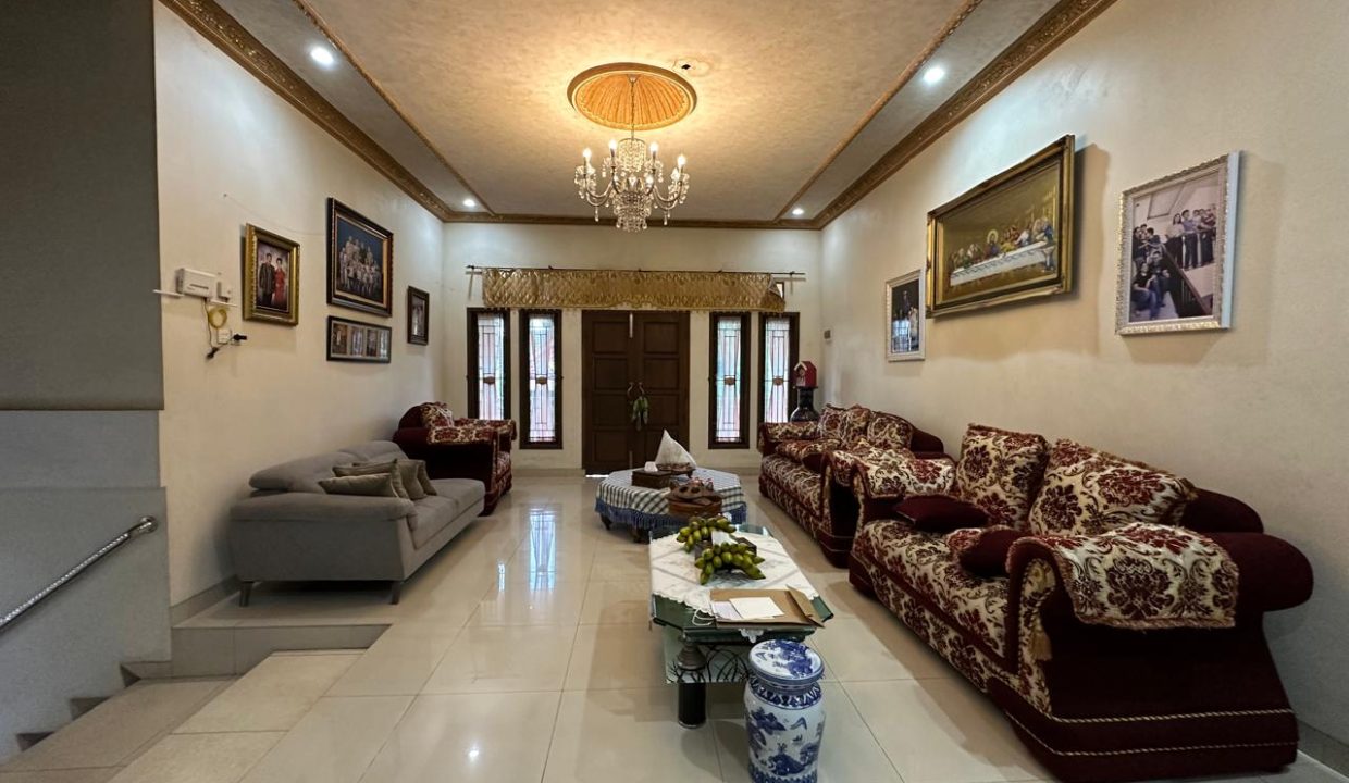 DIJUAL RUMAH BESAR HOOK MASKAREBET PALEMBANG (8)