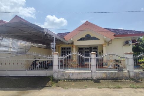 DIJUAL RUMAH KOMPLEK KEDAMAIAN PERMAI PALEMBANG LAHAN LUAS (0,2)