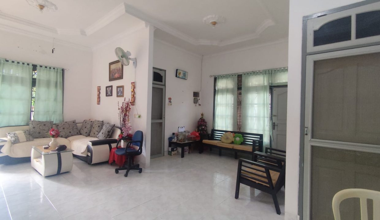 DIJUAL RUMAH KOMPLEK KEDAMAIAN PERMAI PALEMBANG LAHAN LUAS (7)