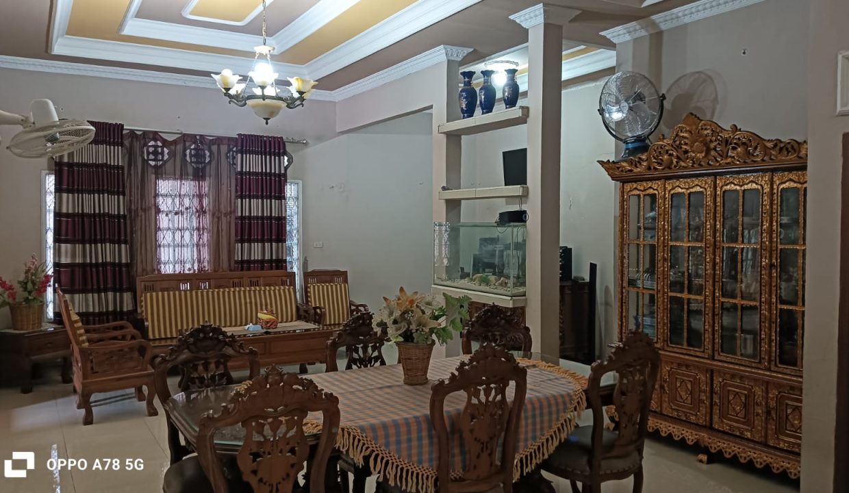 DIJUAL RUMAH MEWAH MODERN PIPA REJA KEMUNING PALEMBANG (18)