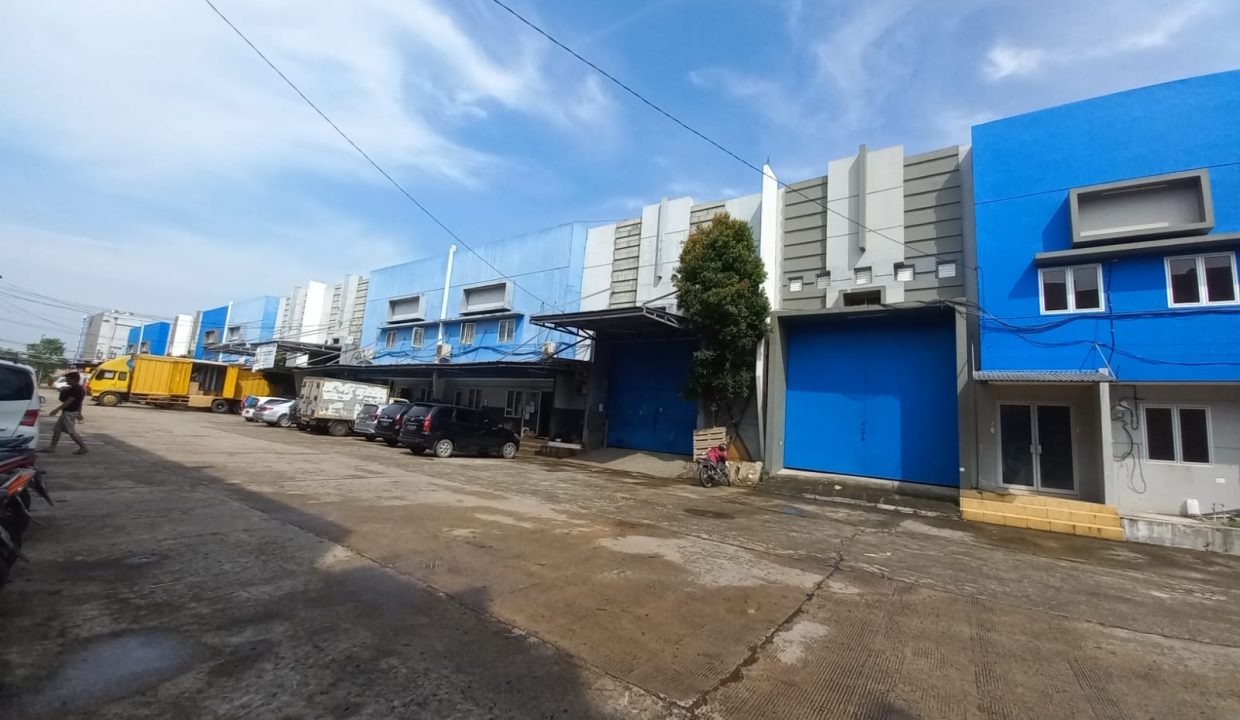 GUDANG SKYPARK ALANG ALANG LEBAR PALEMBANG (3)