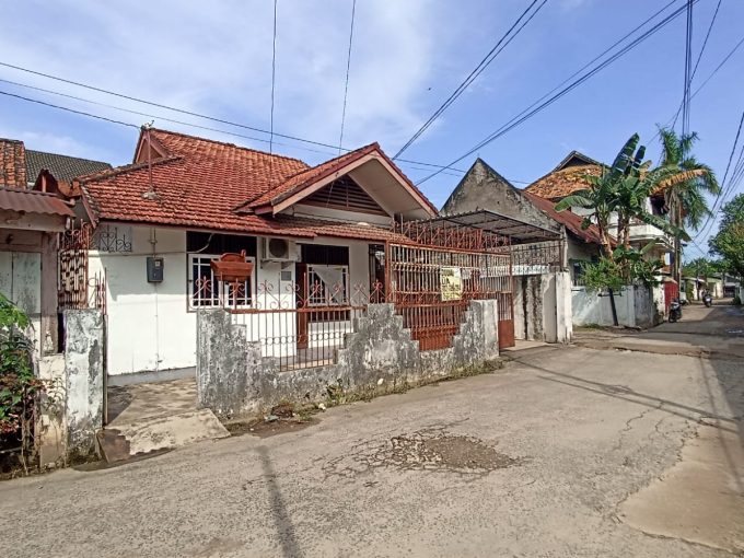 DIJUAL RUMAH DEKAT TRIDINANTI PALEMBANG (0,8)