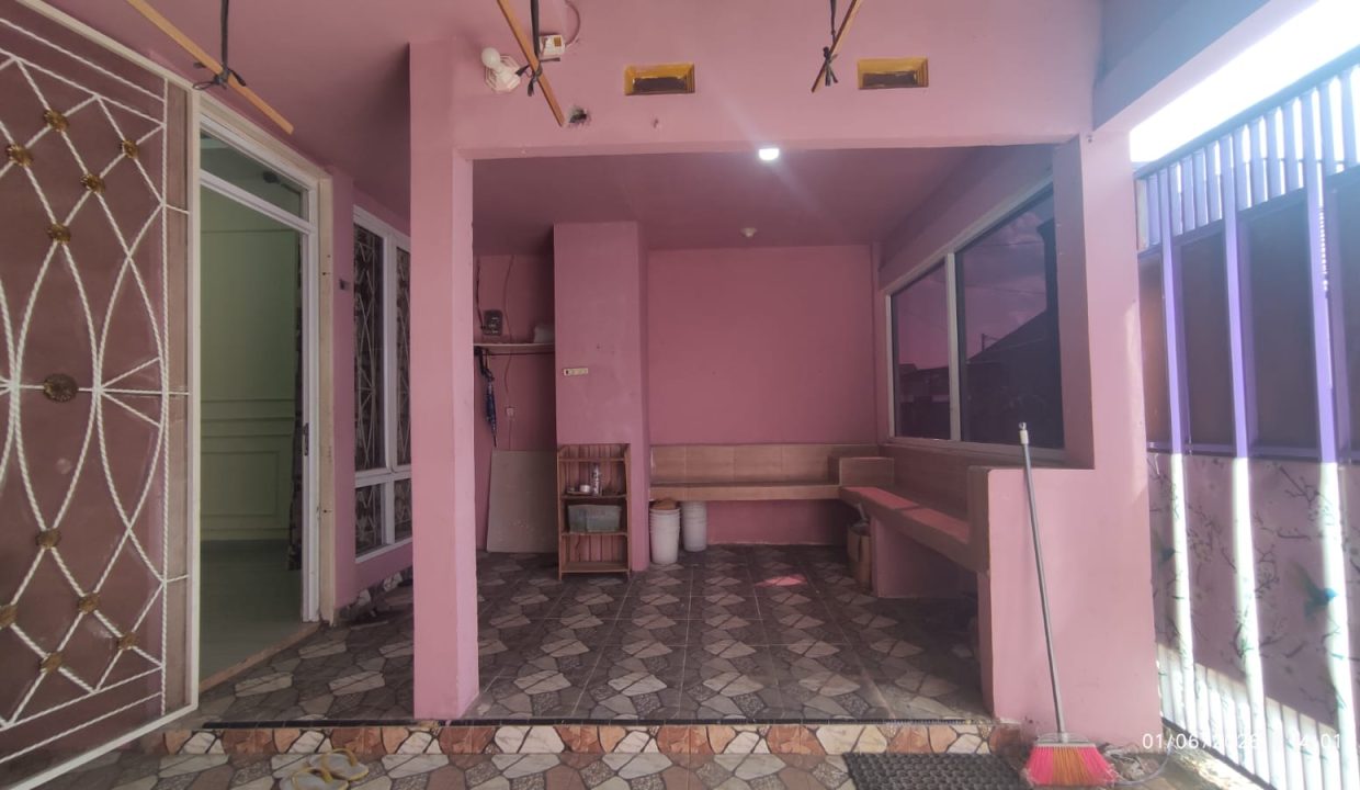 DIJUAL RUMAH KARANG ANYAR (2)