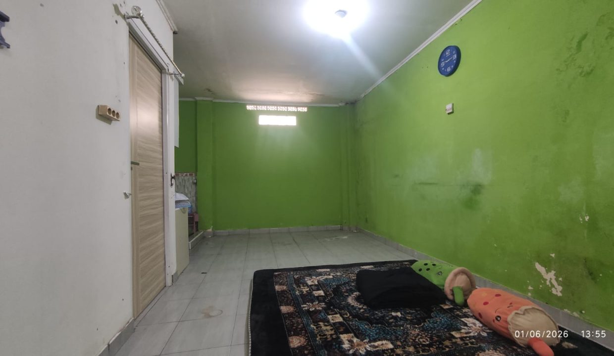 DIJUAL RUMAH KARANG ANYAR (3)