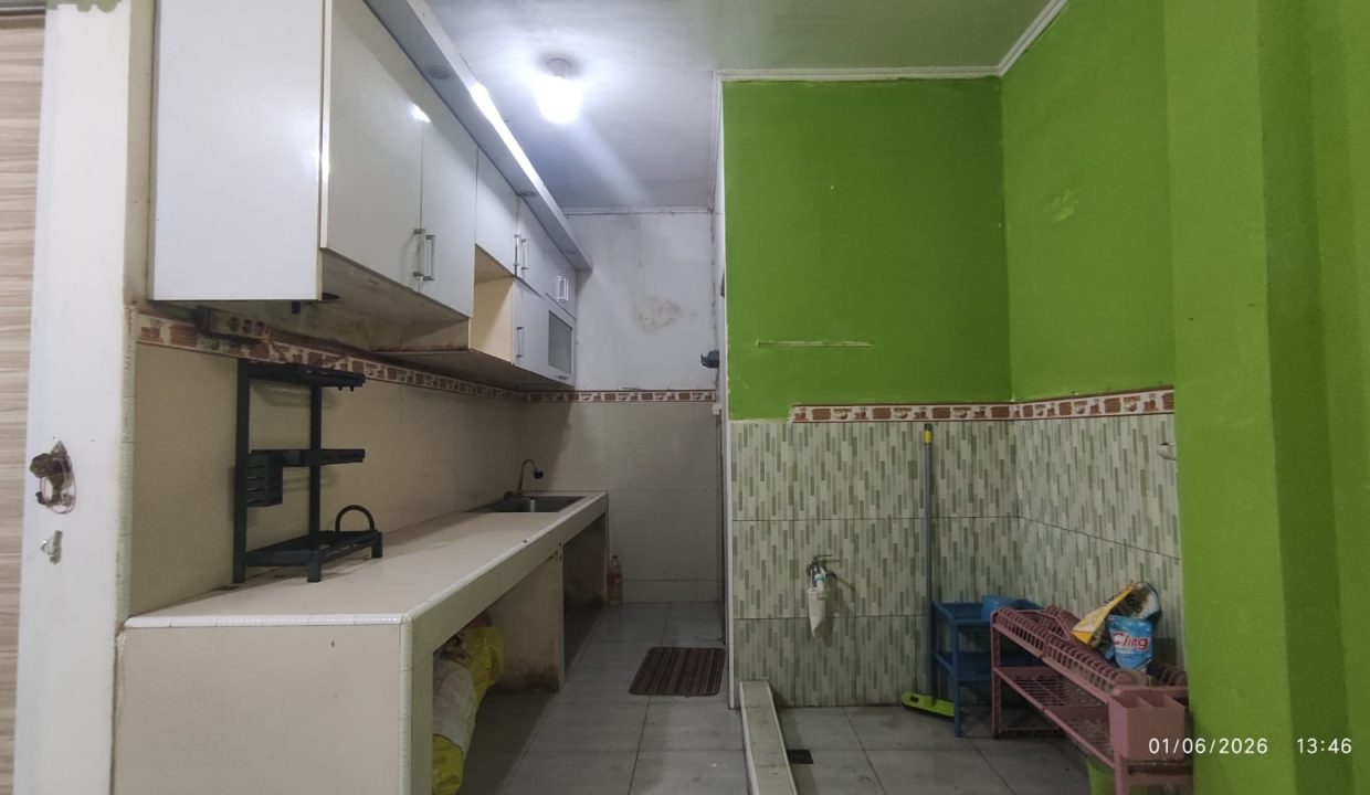 DIJUAL RUMAH KARANG ANYAR (5)