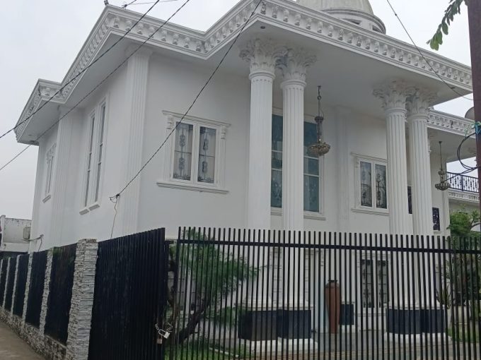 DIJUAL RUMAH MEWAH BUKIT PALEMBANG (0,0)
