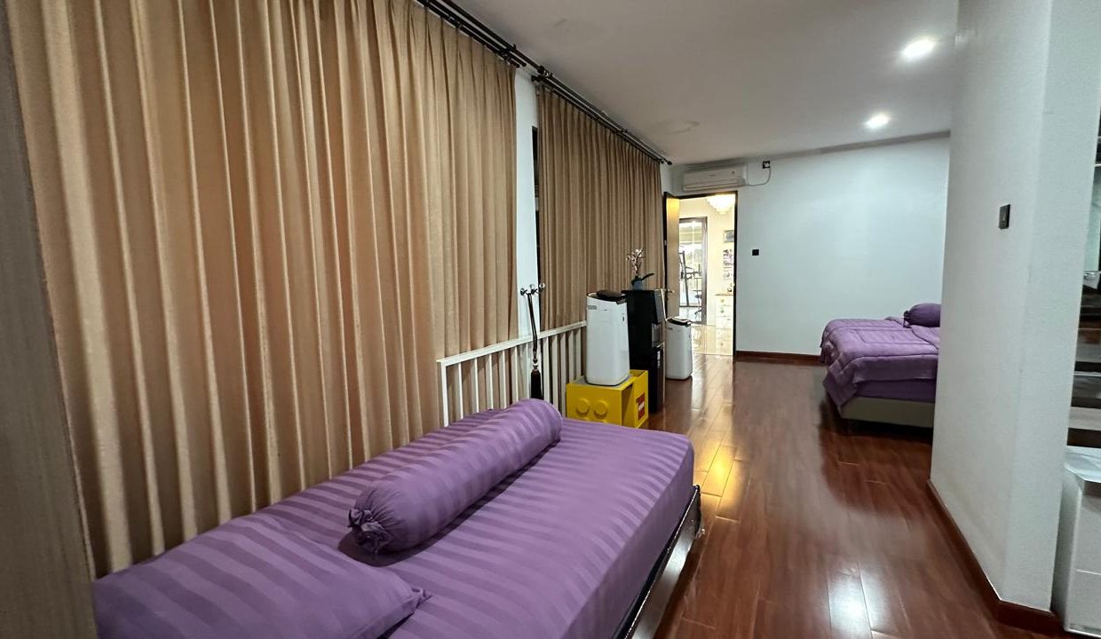 DIJUAL RUMAH MEWAH ORCHARD PARK PALEMBANG (12)