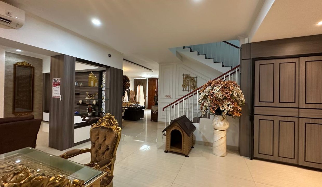 DIJUAL RUMAH MEWAH ORCHARD PARK PALEMBANG (8)