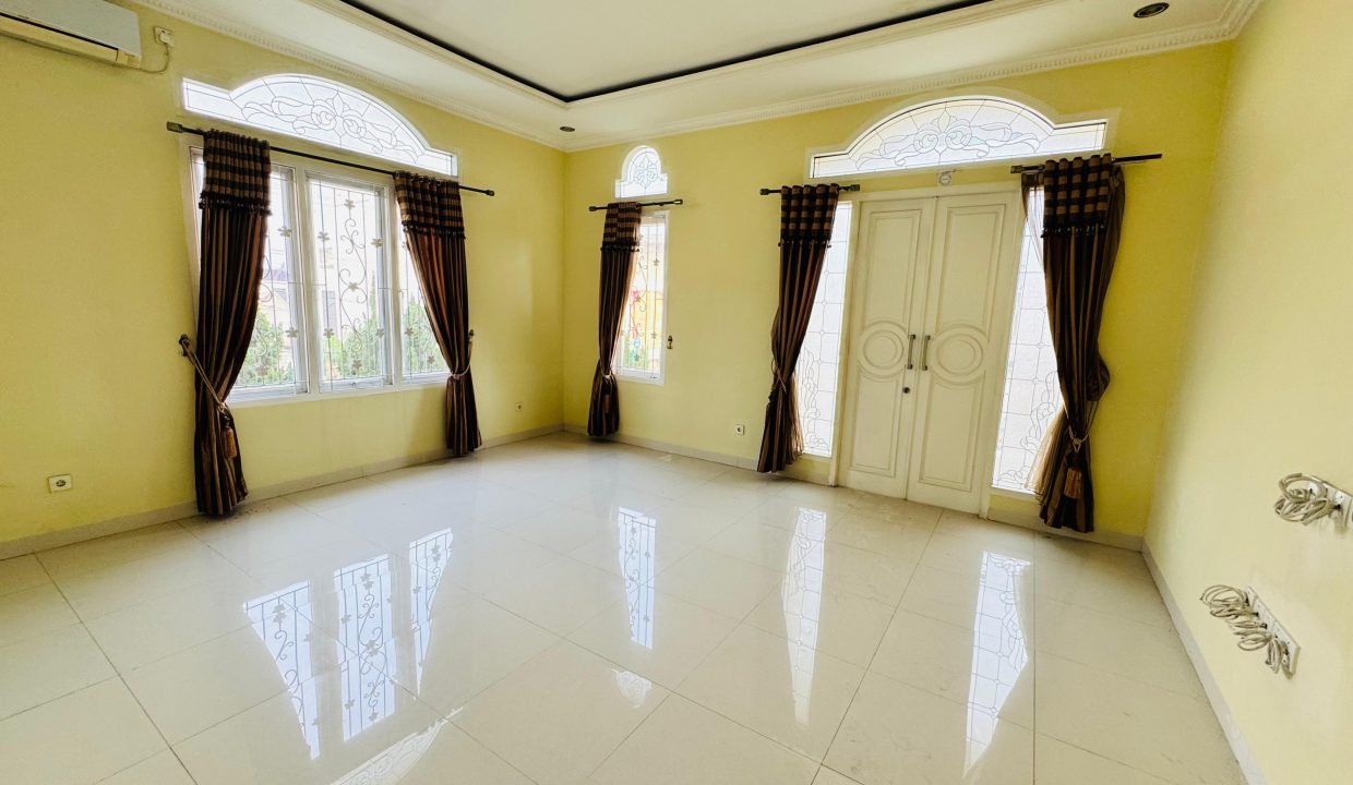 DIJUAL RUMAH MEWAH PREMIUM AREA BASUKI RAHMAT PALEMBANG (8)