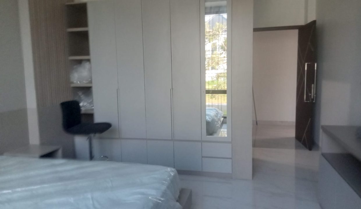 SEWA RUMAH CITRALAND PALEMBANG (29)