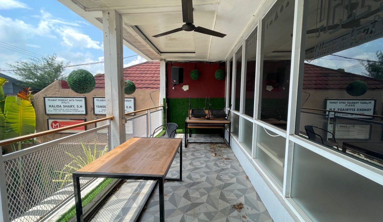 DIJUAL CAFE & OFFICE PUNCAK SEKUNING PALEMBANG (23)
