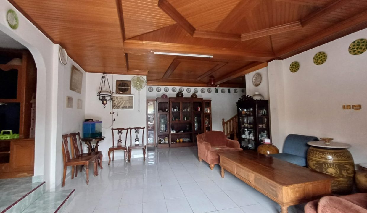 DIJUAL RUMAH BONUS KOLAM RENANG BUKIT LAMA PALEMBANG (5)
