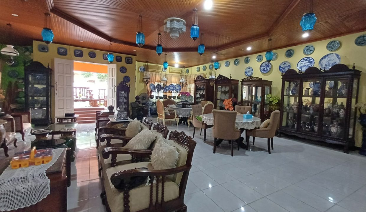 DIJUAL RUMAH BONUS KOLAM RENANG BUKIT LAMA PALEMBANG (8)