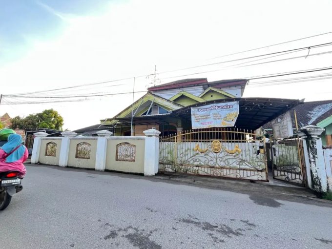 DIJUAL RUMAH BONUS USAHA WALET JALAN MAYOR ZEN PUSRI PALEMBANG