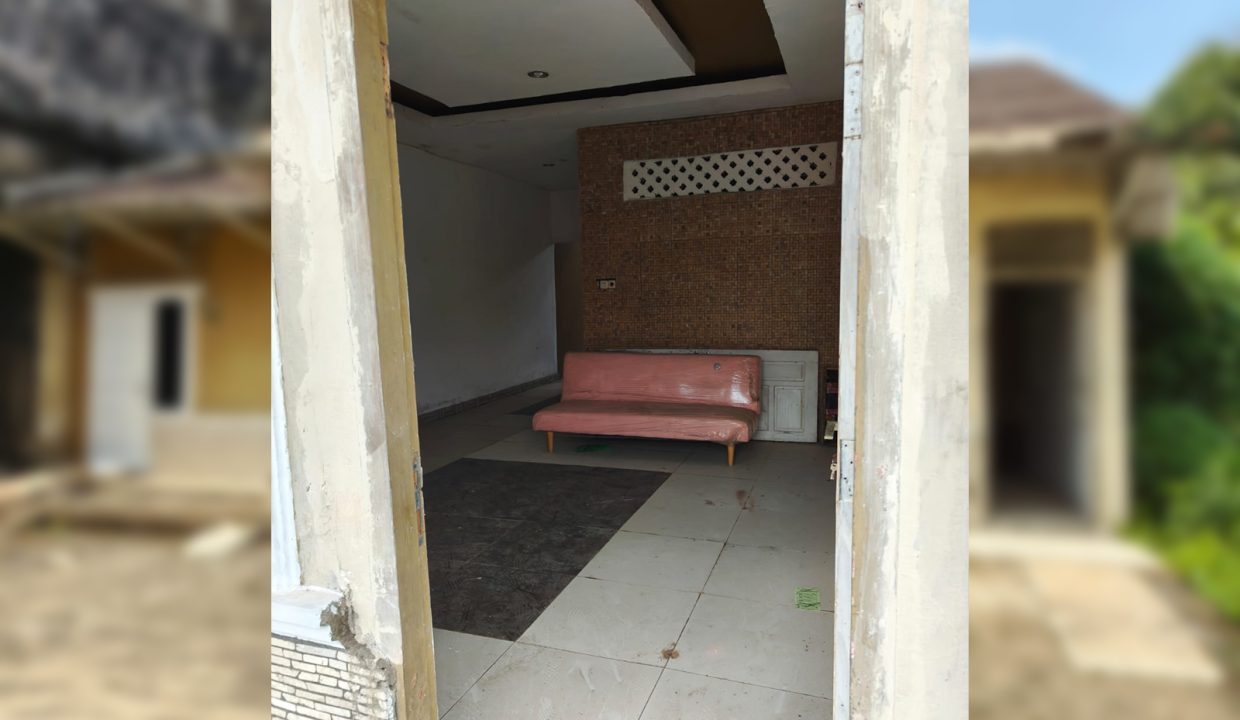 DIJUAL RUMAH BOSTEER KM 12 PALEMBANG (2).jpeg