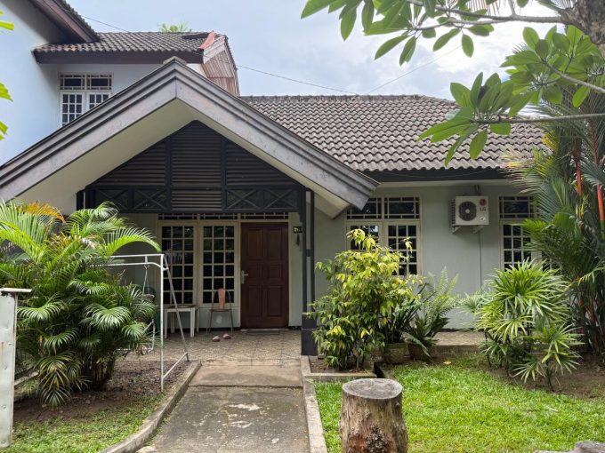 DIJUAL RUMAH HOOK DEKAT KAMBANG IWAK PALEMBANG (1)