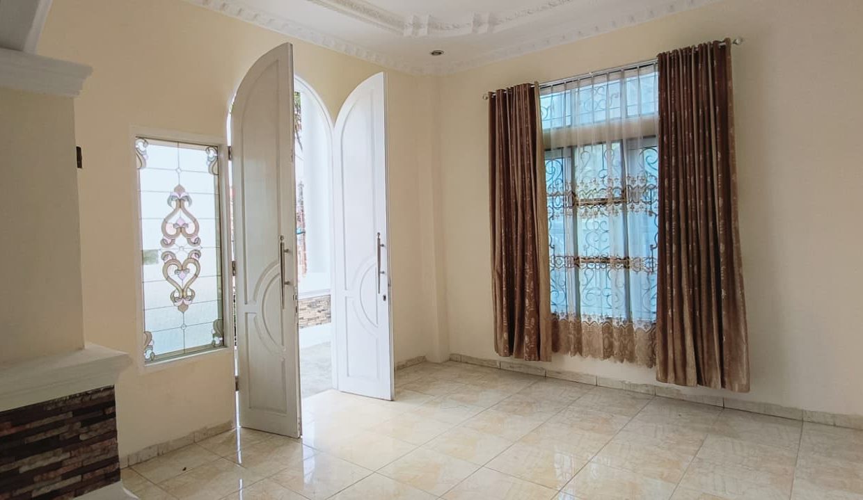 DIJUAL RUMAH MEWAH JM SUKARAMI PALEMBANG (4)