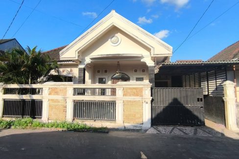 DIJUAL RUMAH OPI JAKABARING PALEMBANG (1)