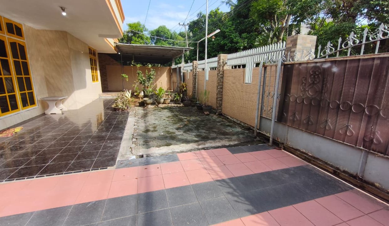DIJUAL RUMAH SEDUDUK PUTIH PALEMBANG (1,8)