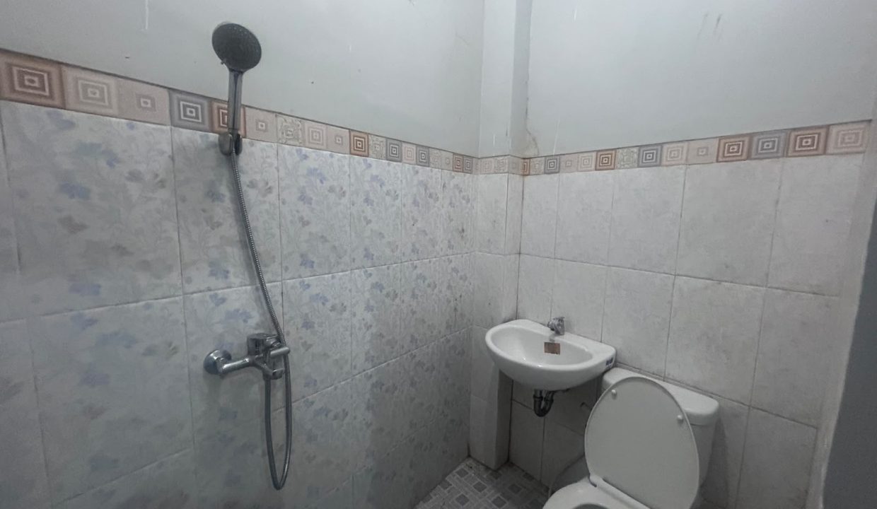 DIJUAL KOST 16 KAMAR BUKIT PALEMBANG (7)