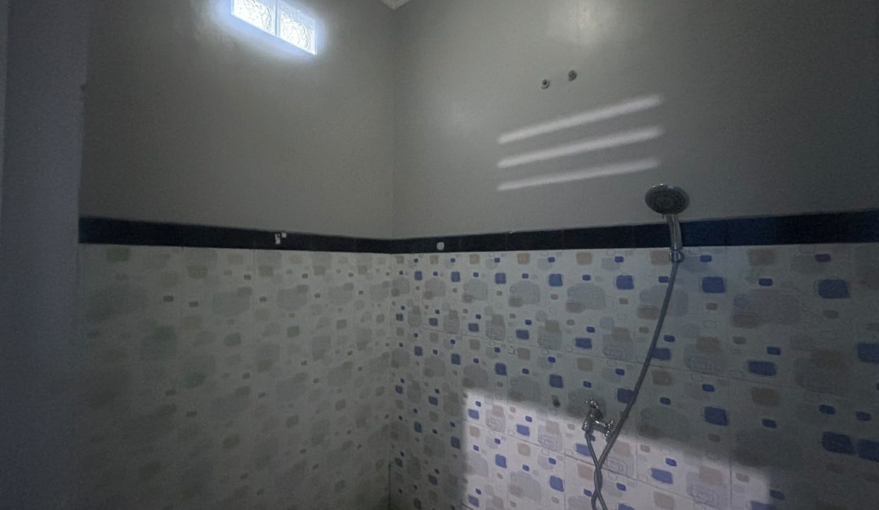 DIJUAL KOST 16 KAMAR BUKIT PALEMBANG (8)