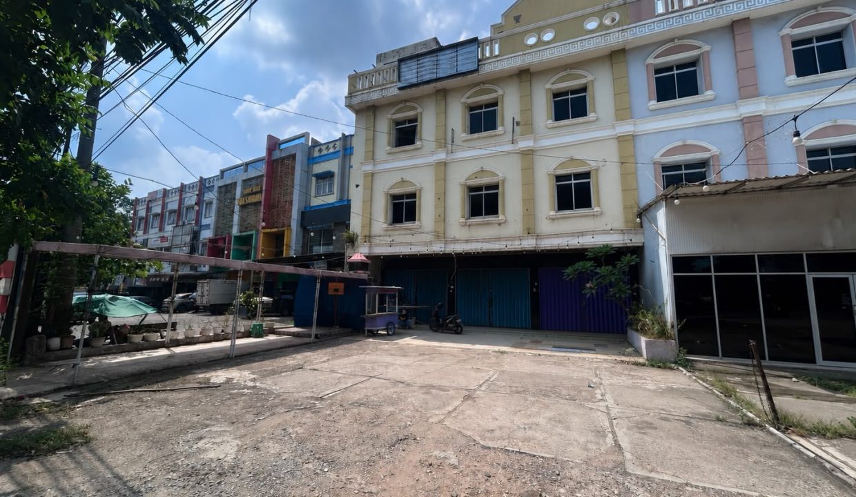 DIJUAL RUKO KOLONEL H BURLIAN KM 7 PALEMBANG (1,3)