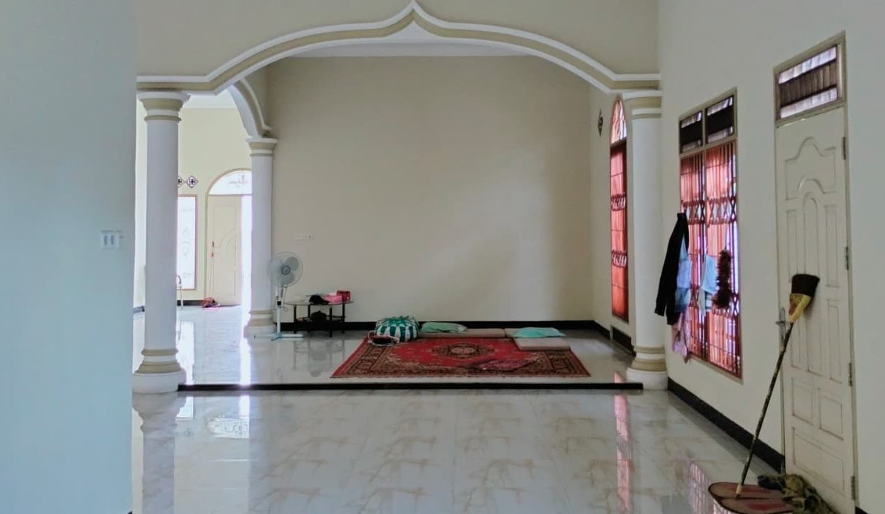 DIJUAL RUMAH BESAR BNI KM 12 PALEMBANG (9)