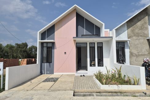 DIJUAL RUMAH GRAND INSANI MULIA 7 BUKIT PALEMBANG (0,3)